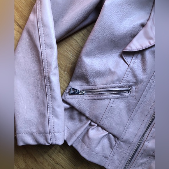 Urban Republic Faux Leather Ruffle Jacket Size 14 - Picture 2 of 8